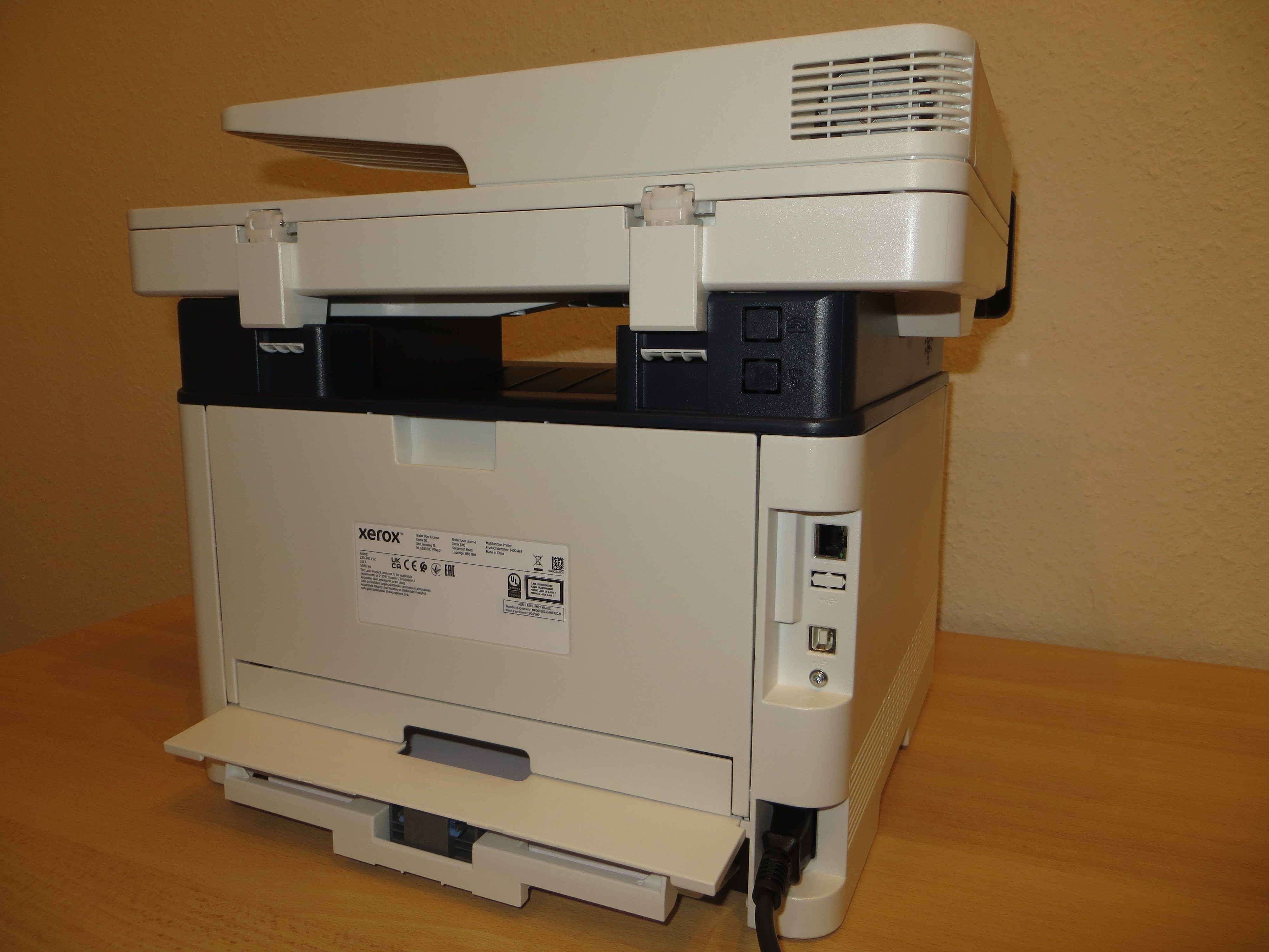 Anschlüsse des Xerox B225V-DNI